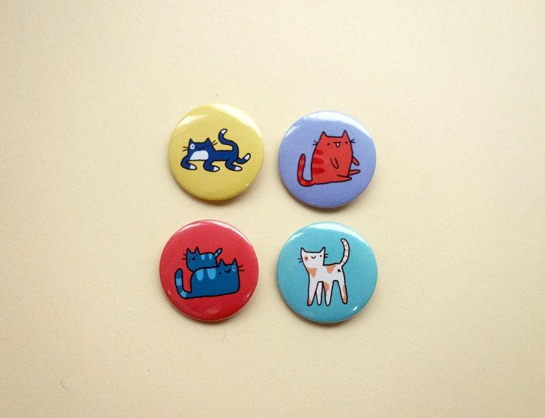 Cute Cat Buttons / Button Pins